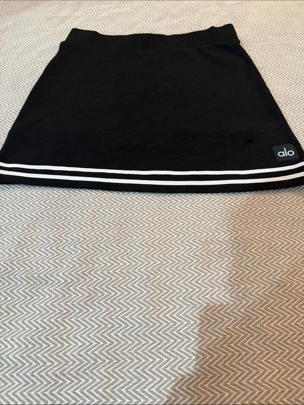 ALO Yoga Black  Sweater Knit Skirt Size Small